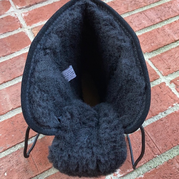 BearPaw Suede Leather Lacing Back Bootie Boots - Picture 8 of 11